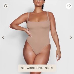 SKIMS Square Neck Bodysuit!! Nude, like new!